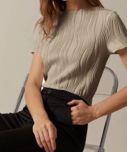 The Khaki Boat Neck Water Ripple Textured Tee